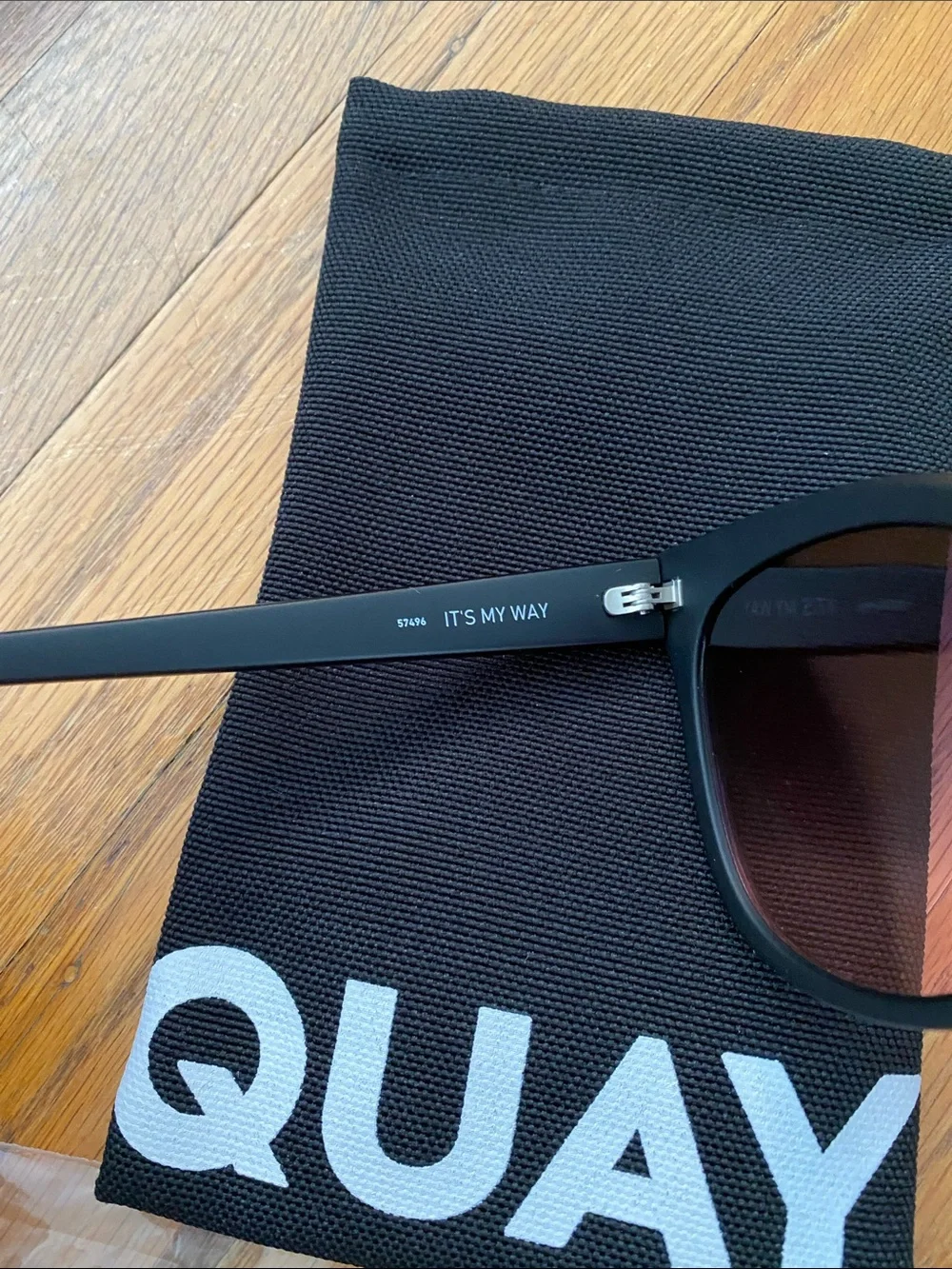 Rare Quay Australia It's My Way Sunglasses Matte Black Pink Fade